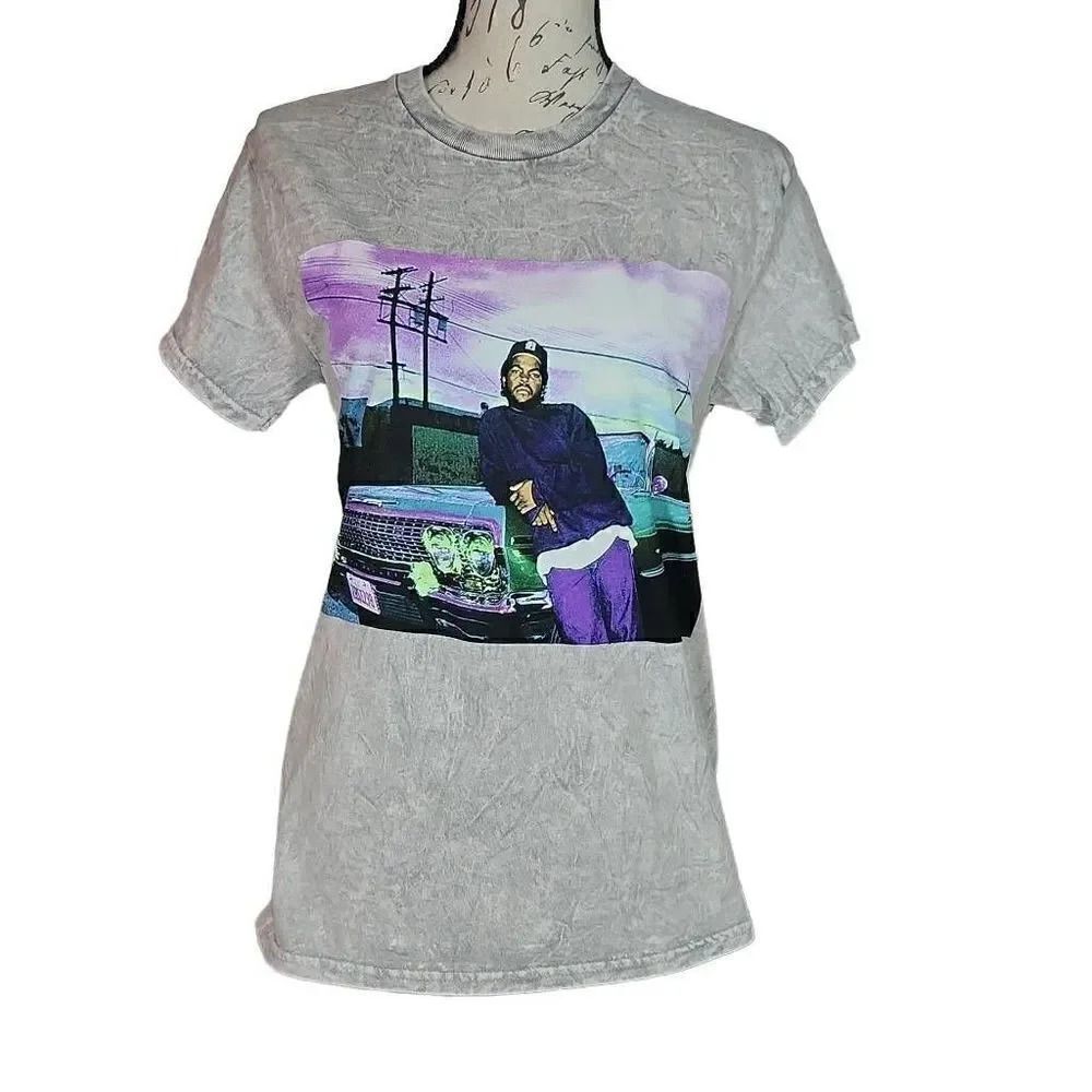 Ice Cube Unisex Size Small Gray Purple Graphic Short Sleeve T-shirt